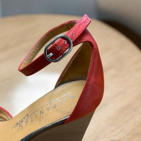 Hispanitas Made in Spain Red Wedge Shoe w Floral Accent and Ankle Strap - Picture 4 of 5